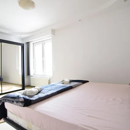 Apartment Resedinta General Magheru Bucharest